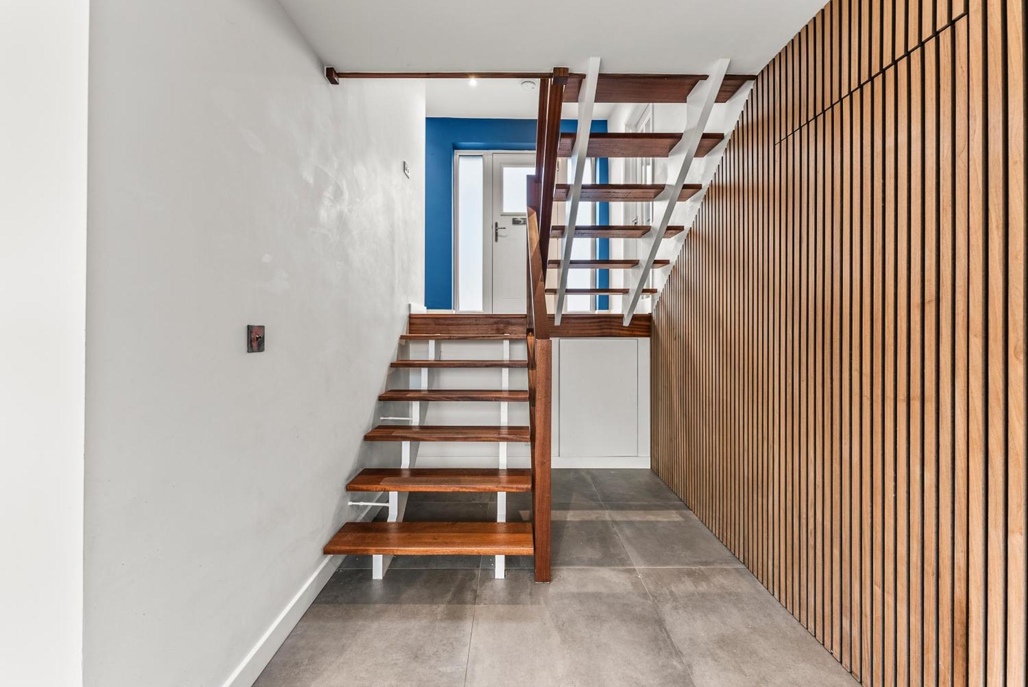 Elegant Retreat In Cheltenham - Garden & Parking Included エクステリア 写真